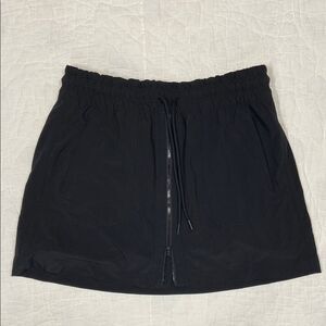 Athleta Black Tie Front Mini Skort Casual size 10